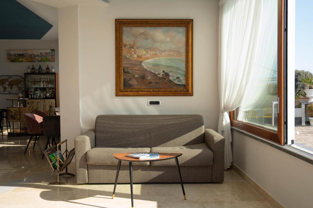 Villa Tito Livio Starguest Pozzuoli Eksteriør bilde
